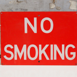 No Smoking Blechschild