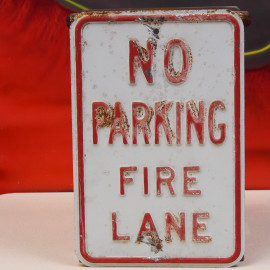 No Parking Fire Lane Verkehrsschild USA