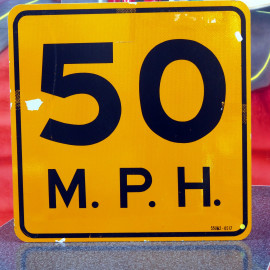 50 mph Verkehrsschild USA