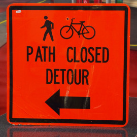 Path Closed Detour Verkehrsschild USA